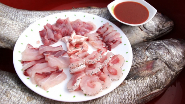 ▲'한국인의 밥상' 목포 남항 대물 민어(사진제공=KBS 1TV)