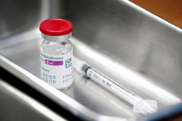 ▲아스트라제네카(AZ)의 코로나19 백신이 서울  종로구보건소에 놓여 있다. (뉴시스)