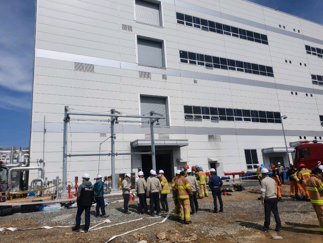 ▲지난해 5월 19일 서산 대산공단 내 LG화학에서 폭발 사고가 발생해 1명이 숨진 현장 (사진=뉴시스)