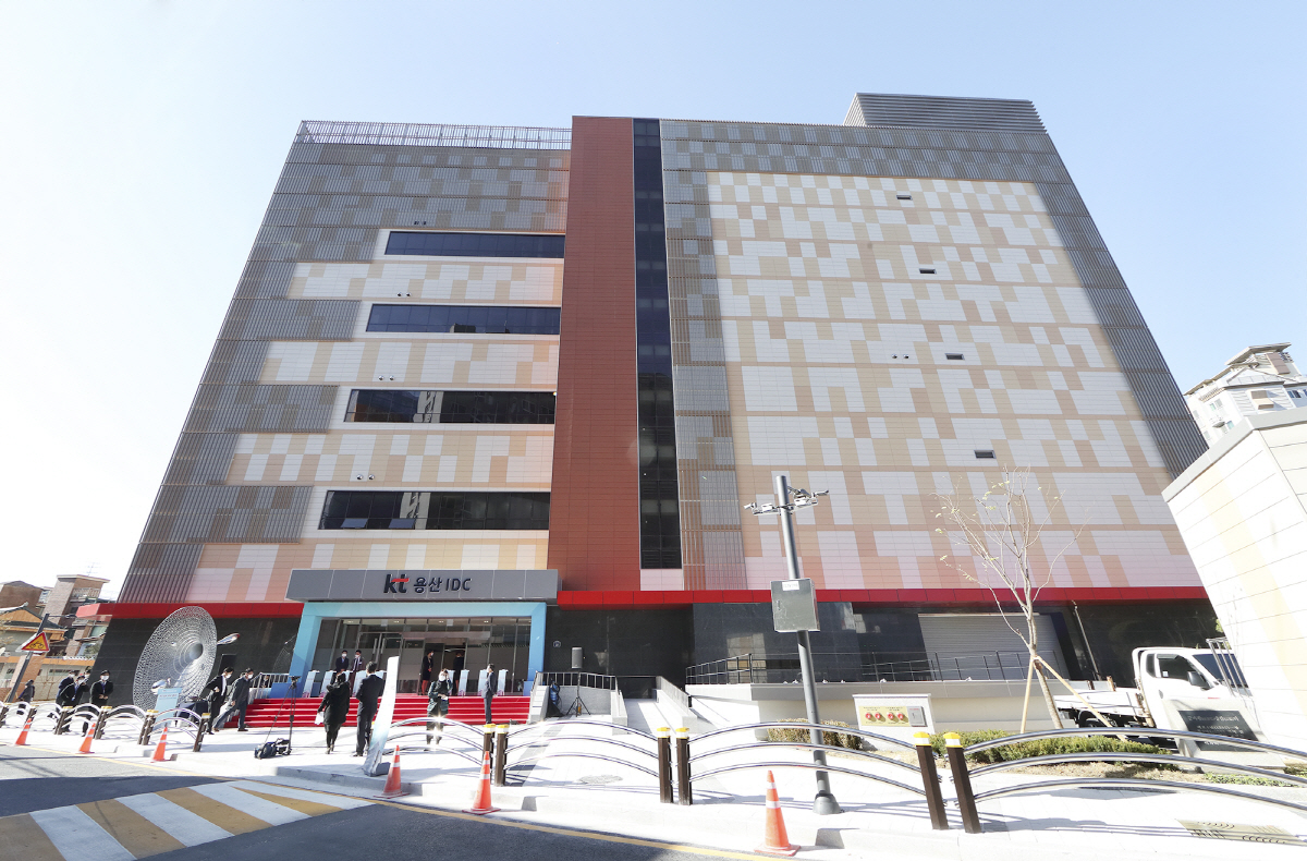 ▲지난해 11월 문을 연 KT 용산 IDC의 모습
