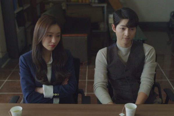 ▲‘빈센조’ 전여빈, 송중기(사진제공=tvN)