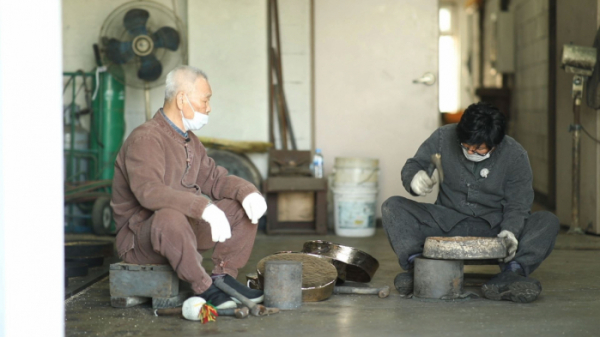 ▲'김영철의 동네 한 바퀴' 방짜유기장(사진제공=KBS 1TV)