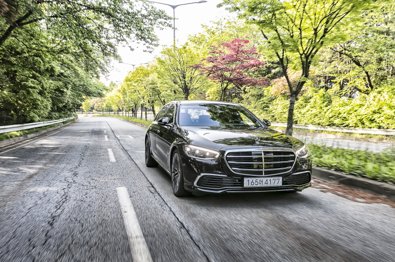 ▲독일 고급차 판매가 크게 증가하고 있다. 메르세데스-벤츠 S-클래스의 경우 중국에서 가장 많이 팔린다. 판매 2위는 미국, 3위가 한국이다. (사진제공=메르세데스-벤츠 코리아)