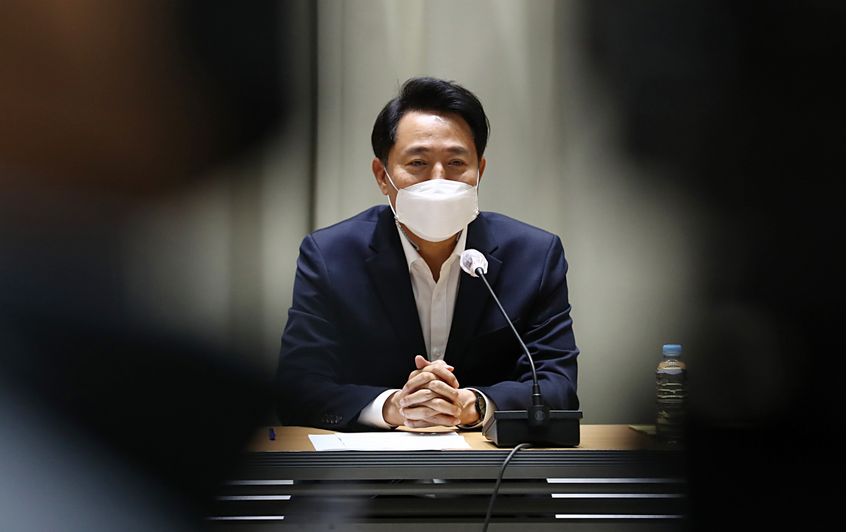 ▲오세훈 서울시장이 17일 오전 서울 중구 서울시청 대회의실에서 취임 한달을 맞아 기자간담회를 하고 있다.  (뉴시스)