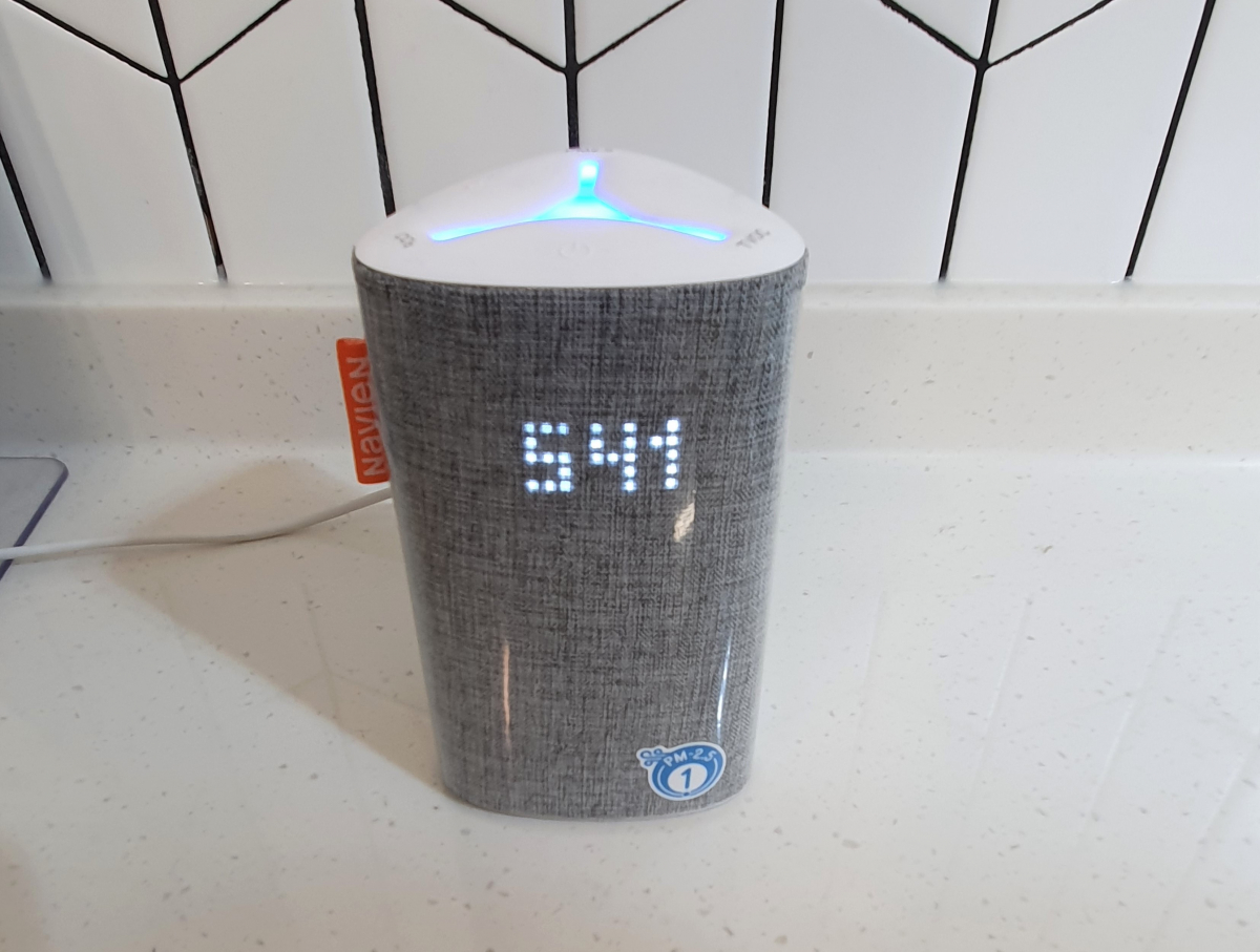 ▲‘나비엔 청정환기시스템 키친플러스’ 에어모니터.  (윤기쁨 기자 modest12@)