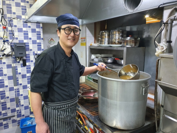 ▲포천 동치미국수 달인(사진제공=SBS)