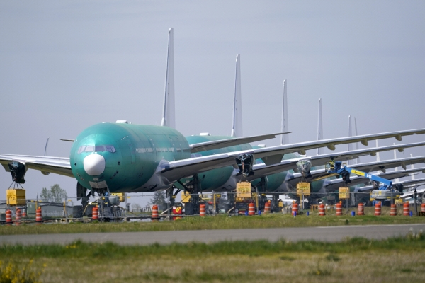▲지난달 23일 미국 워싱턴주 보잉 에버렛 공장에서 보잉 777X의 모습이 보인다. 에버렛/AP연합뉴스
