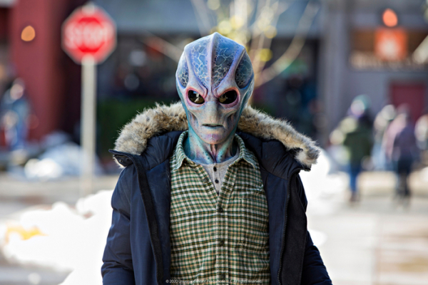 ▲‘레지던트 에일리언(Resident Alien)’(사진제공=웨이브)