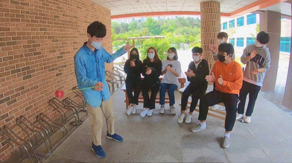 ▲순간포착 요요 소년(사진제공=SBS)