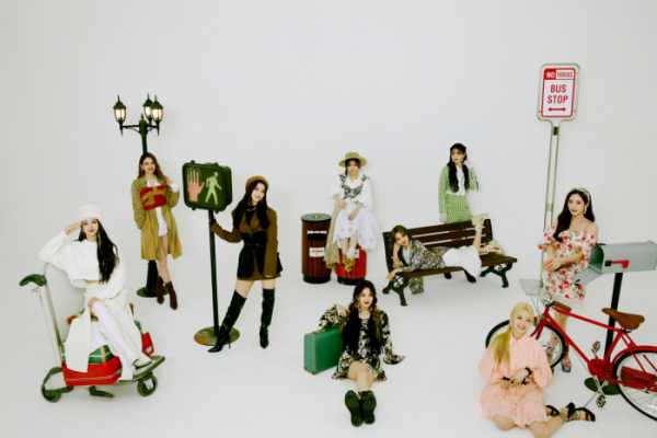 ▲프로미스나인(사진 = 프로미스나인 공식 SNS)