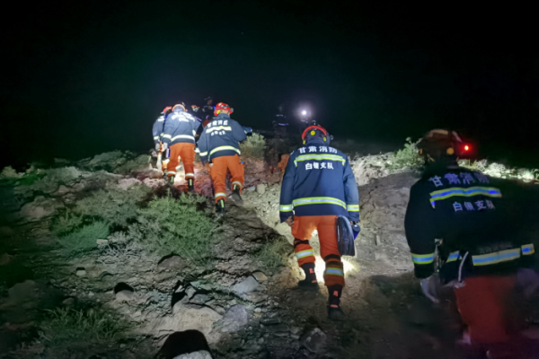 ▲중국 북서부 간쑤성에서 100㎞ 산악마라톤 대회 도중 16명이 숨지고 5명이 실종됐다고 현지 구조대가 발표했다. 신화/뉴시스 (신화/뉴시스)
