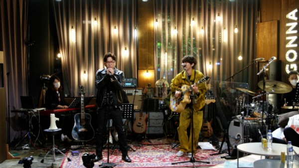 ▲'유명가수전' 이적(사진제공=JTBC)