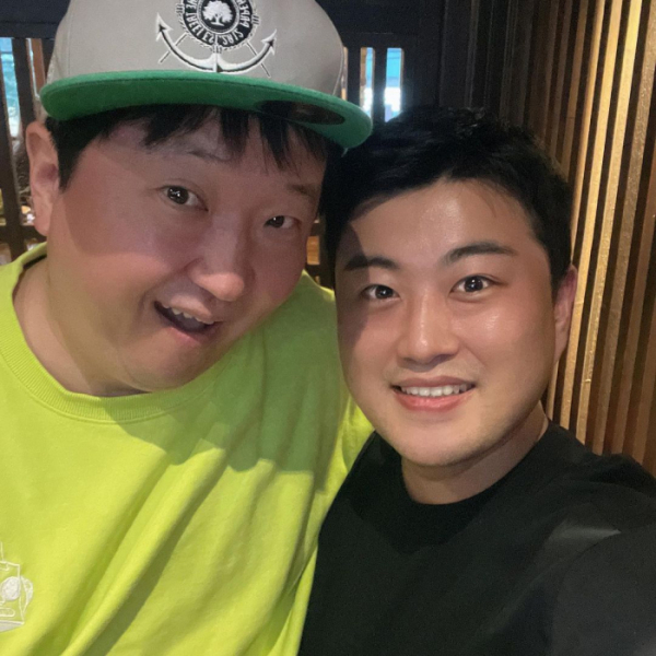 ▲김호중 정형돈(사진=김호중 인스타그램)