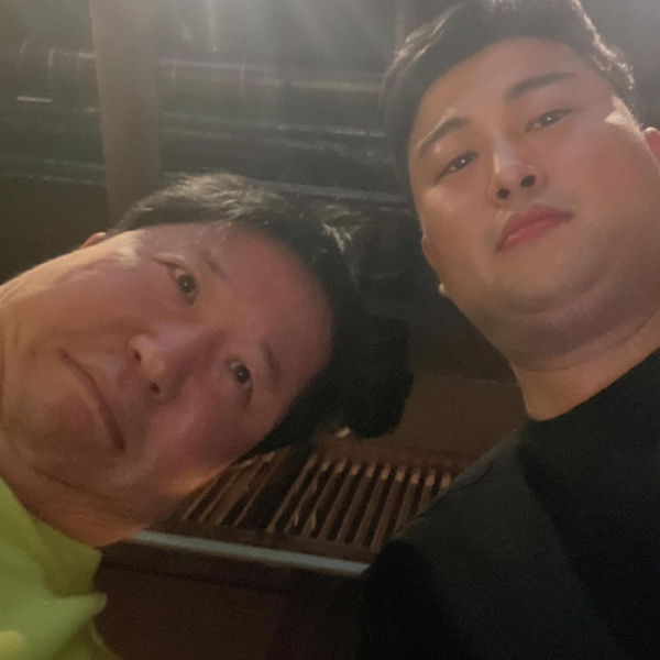 ▲김호중 정형돈(사진=김호중 인스타그램)