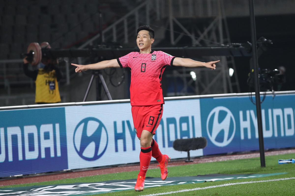 ▲남태희가 5일 고양종합운동장에서 열린 '2022 카타르월드컵 아시아지역 2차 예선' 투르크메니스탄과의 경기에서 전반 추가시간 추가골을 기록한 뒤 세리머니를 펼치고 있다.  (연합뉴스)