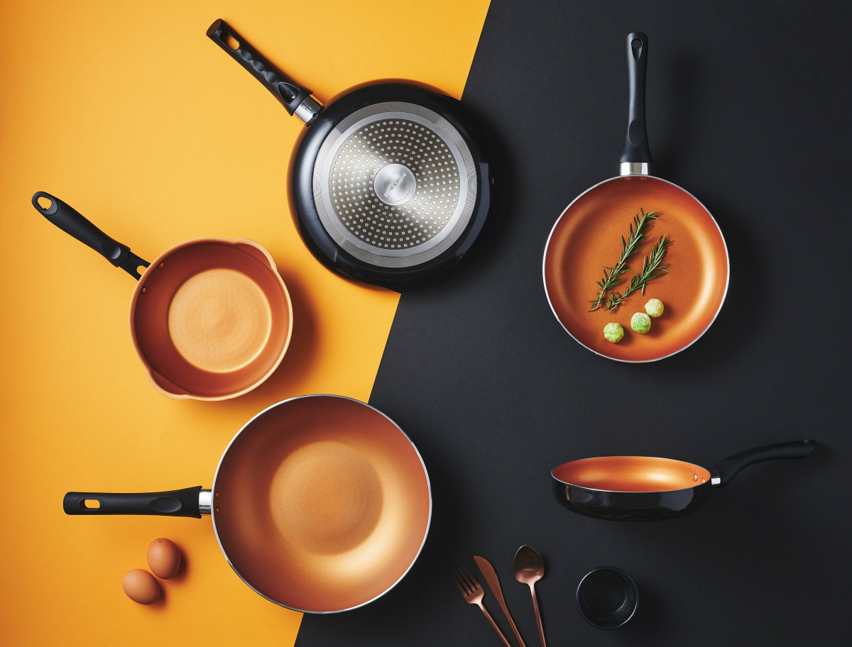 ▲룸바이홈 골드 팬 (사진제공=롯데마트)