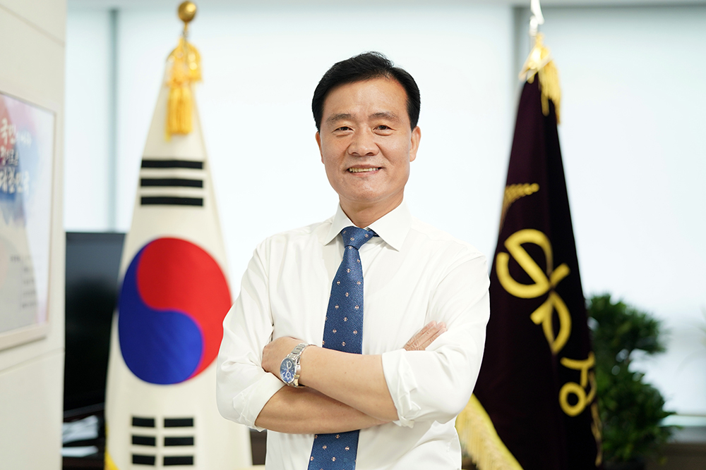 ▲이승로 성북구청장은 "한국예술종합학교 이전은 지역경제에 막대한 경제적 손실을 가져올 것"이라고 지적했다.  (사진제공=성북구)