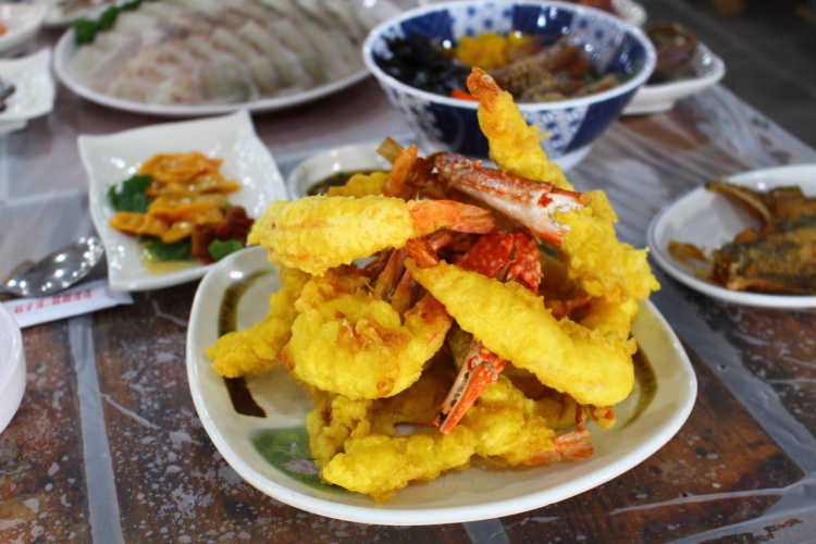 (출처=네이버 '대한횟집만세튀김' 업체제공사진)