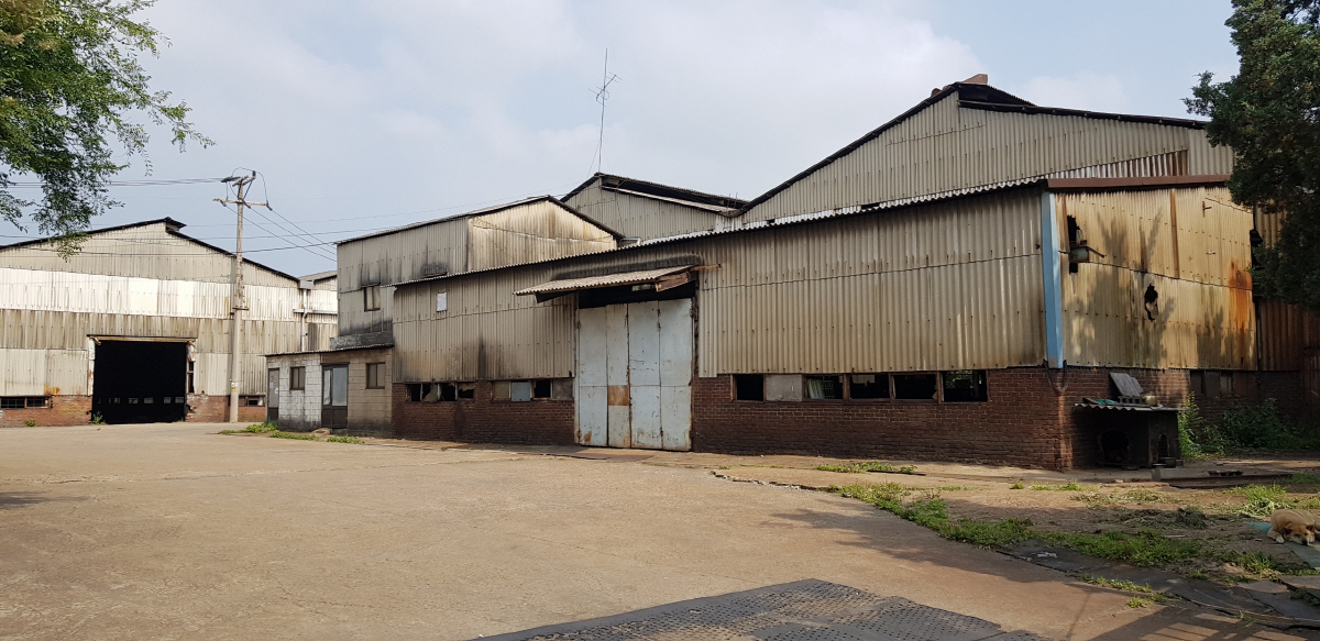 ▲인천남동공단 내 폐업한 공장 모습(사진=고종민 기자)