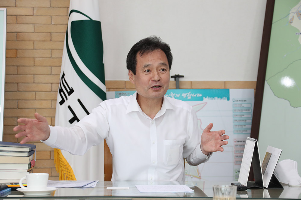 ▲박겸수 구청장은 "역사문화관광 자원으로 새로운 가치를 창출해 지역 발전의 원동력으로 이끌어 갈 것"이라고 말했다.  (사진제공=강북구청)