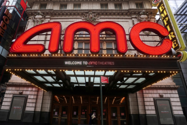 ▲미국 뉴욕 맨해튼에 있는 AMC 영화관 전경이 보인다. 맨해튼/로이터연합뉴스 (로이터)