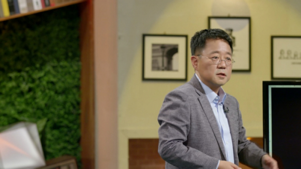 ▲'이슈 픽 쌤과 함께'(사진제공=KBS1)