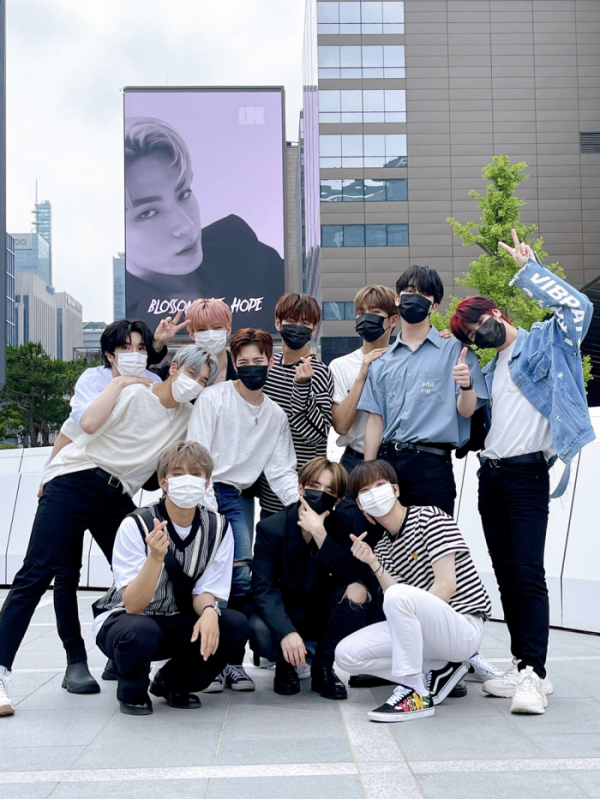 ▲오메가엑스(사진 = 스파이어엔터테인먼트 제공)