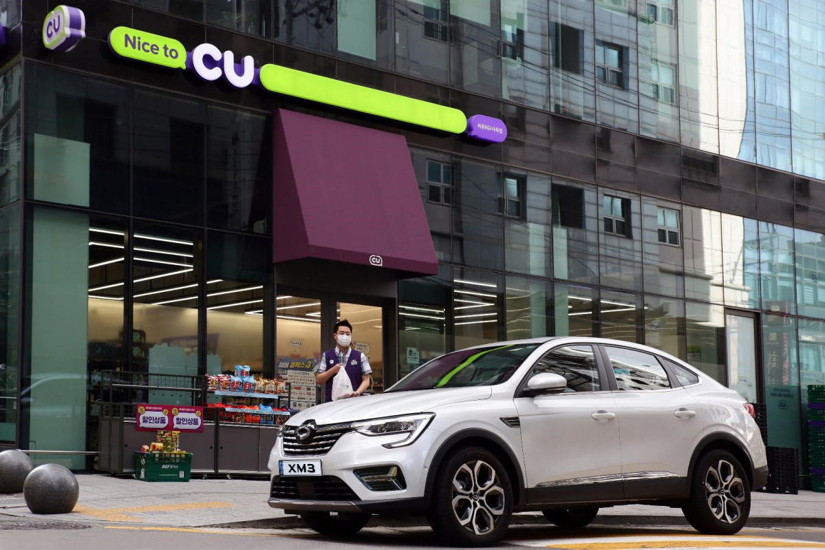 ▲르노삼성자동차가 2022년형 XM3에 선보인 인카페이먼트(In Car Payment) 서비스에 CU 편의점 서비스를 16일부터 추가한다.  (사진제공=르노삼성)