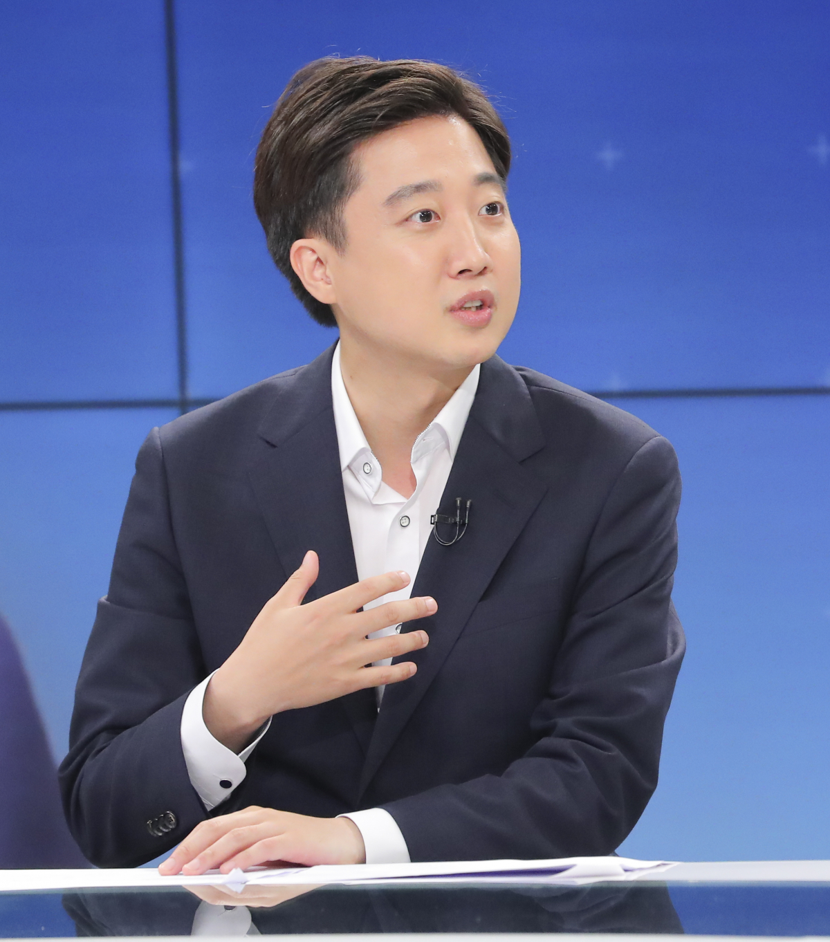 ▲이준석 국민의힘 대표가 21일 서울 양천구 SBS 방송센터에서 열린 여야 당대표 토론 배틀에서 발언하고 있다. (국회사진기자단)