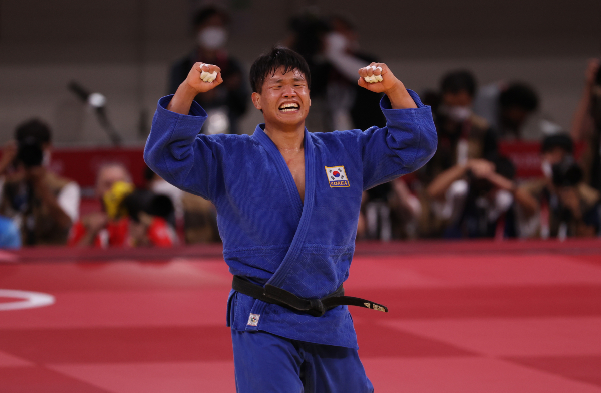 ▲29일 일본 도쿄 무도관에서 열린 남자 100㎏급 준결승 경기에서 조구함이 포루투갈의 조르지 폰세카를 상대로 승리한 후 기뻐하고 있다. (연합뉴스)