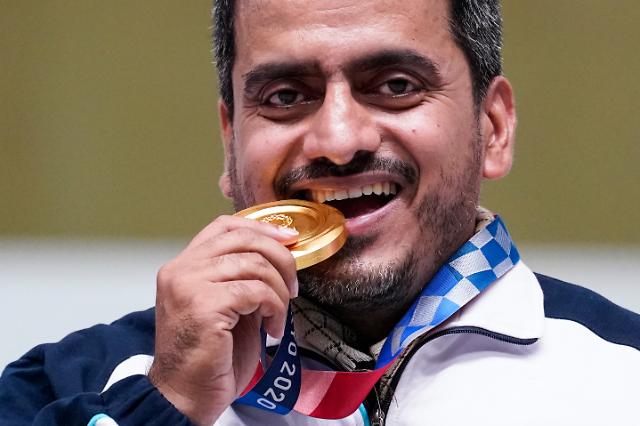 ▲2020 도쿄올림픽 사격 남자 10m 공기권총 금메달리스트 자바드 포루기. (AP=연합뉴스)