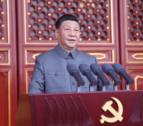 ▲시진핑 중국 국가주석이 1일 베이징 톈안먼 광장에서 열린 공산당 창당 100주년 경축대회에서 연설하고 있다. 베이징/EPA연합뉴스
