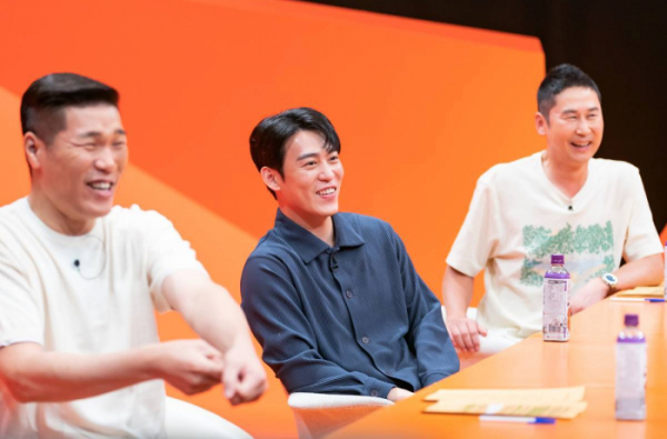 ▲존박 '미우새' MC(사진제공=SBS)