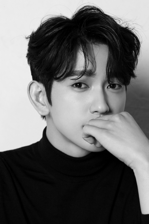 ▲진영(사진제공=BH엔터테인먼트)