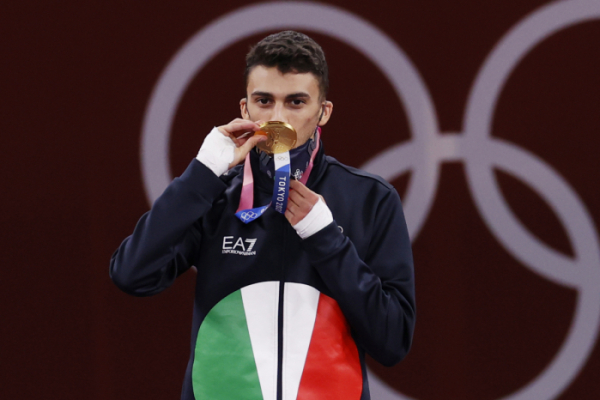 ▲24일 2020 도쿄올림픽 태권도 남자 58kg급 금메달을 차지한 이탈리아의 비토 델라퀼라 (연합뉴스)