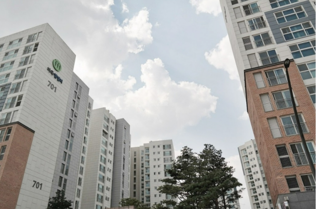 ▲서울 강서구 마곡동 '마곡엠밸리 7단지' 전경 (출처=네이버부동산)