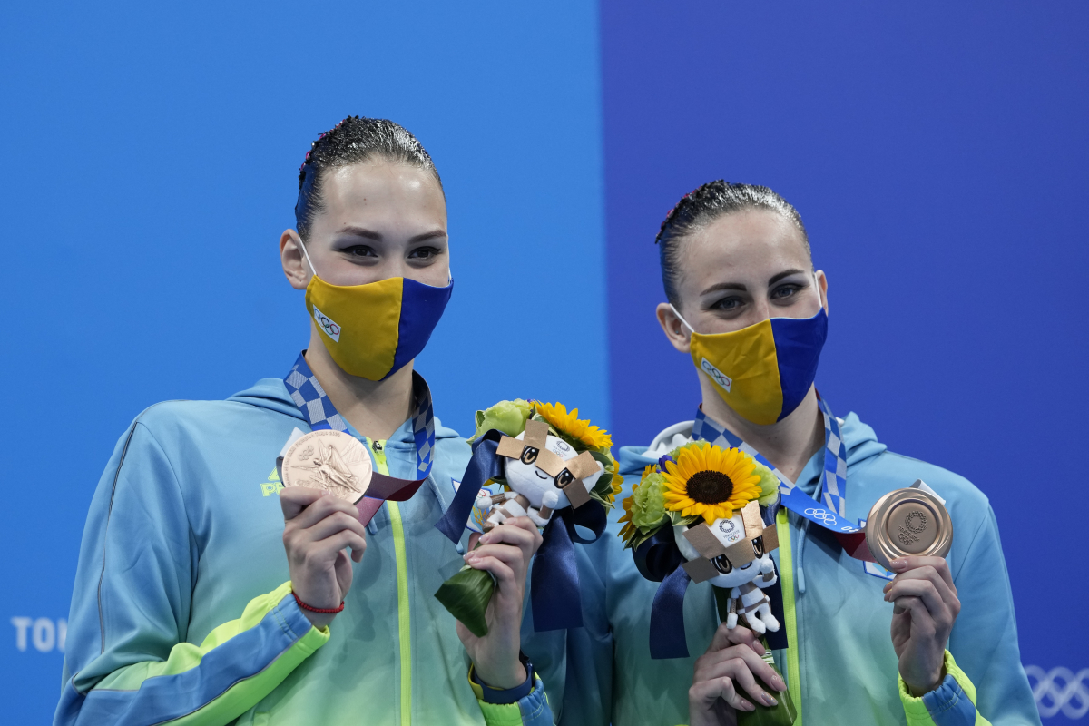 ▲2020 도쿄올림픽 아티스틱스위밍 듀엣 프리루틴에서 동메달을 획득한 우크라이나의 아나스타시야 사우추크·마르타 페딘 (연합뉴스)
