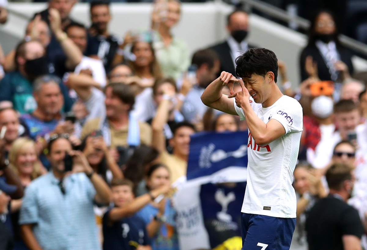 ▲14일 손흥민이 잉글랜드 프리미어리그 맨시티전에서 득점에 성공한 뒤 세레머니를 하고 있다. (연합뉴스)