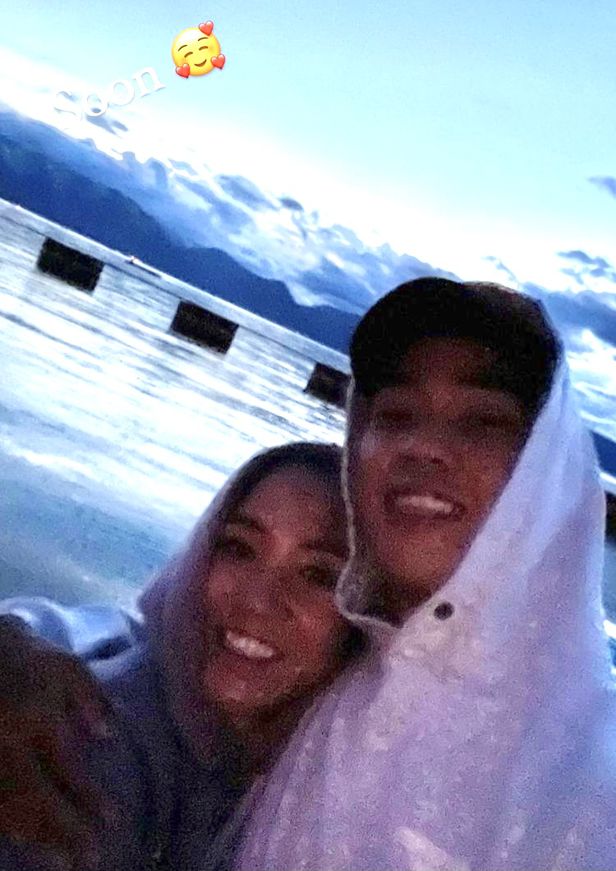 ▲리디아 고가 자신의 인스타그램에 정태영 현대카드 부회장의 아들 이준 씨와 함께한 사진을 올렸다. 리디아 고는 사진에 ‘Soon’이라는 문구와 함께 사랑을 표현하는 이모지를 붙였다. (출처=리디아 고 인스타그램 캡처)