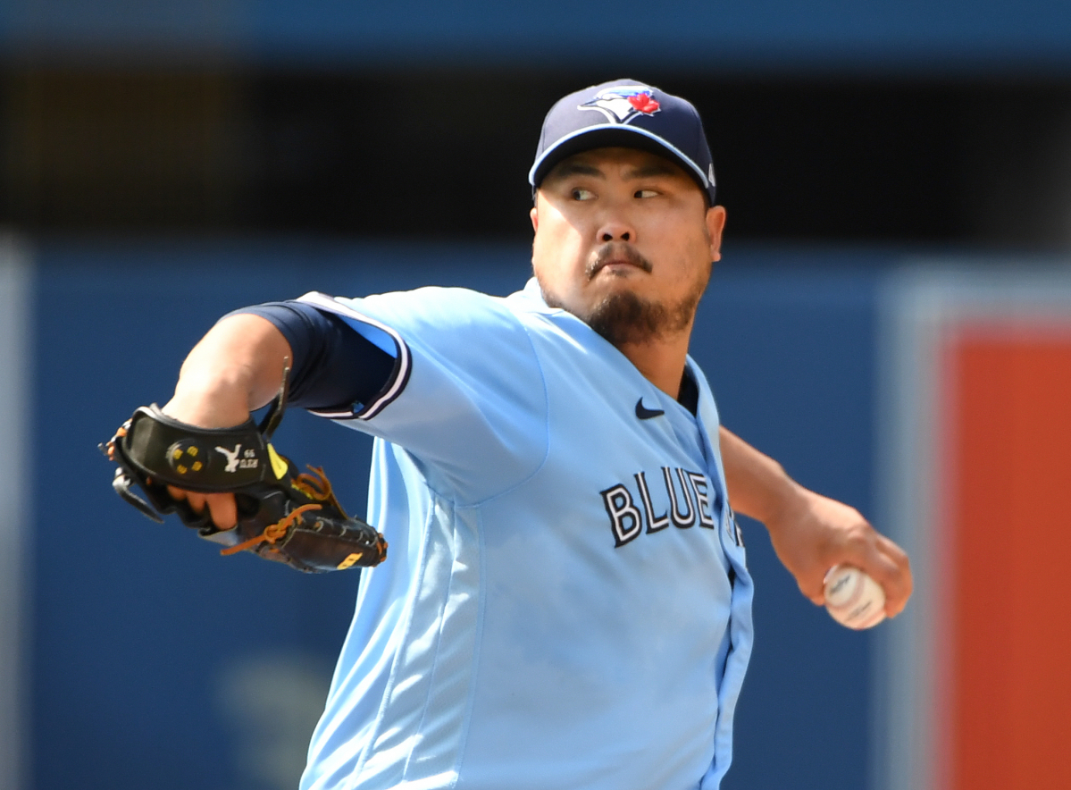 ▲한국시각 27일 류현진은 캐나다 온타리오주 토론토 로저스 센터에서 열린 미국 프로야구 메이저리그 시카고 화이트삭스전에 선발 등판해 3⅔이닝 동안 홈런 3방 등 안타 7개를 맞고 7실점하며 최악투를 보였다. (로이터/연합뉴스)