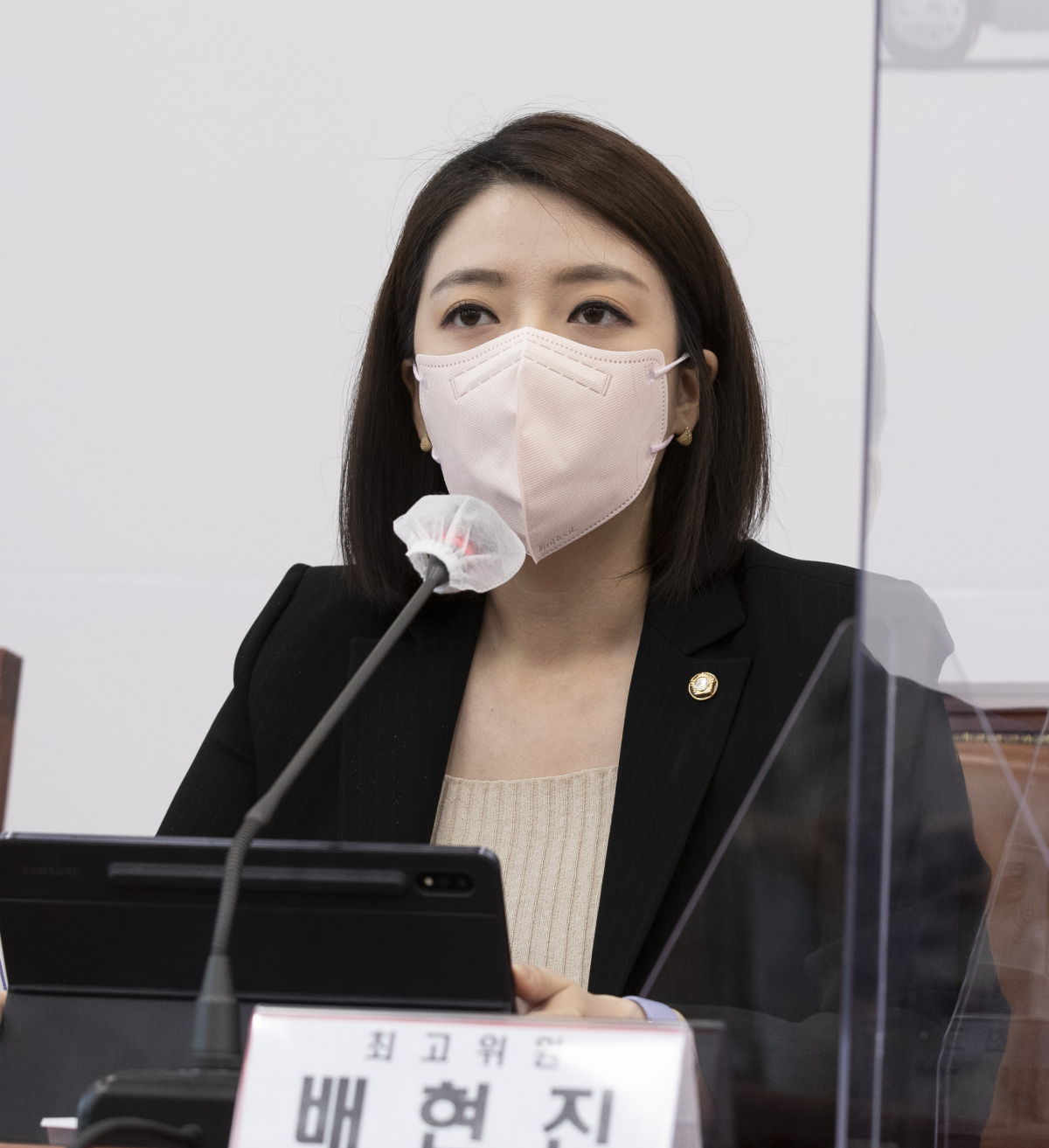 ▲배현진 국민의힘 최고위원이 19일 서울 여의도 국회에서 열린 최고위원회의에서 발언하고 있다. (뉴시스)