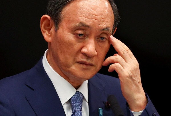 ▲스가 요시히데 일본 총리가 지난달 30일 도쿄에서 기자회견을 하고 있다. 도쿄/로이터연합뉴스
