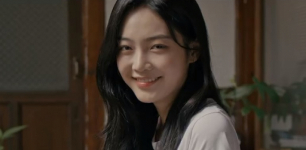 ▲우다비(사진 = 스탠딩 에그 '무슨 생각해' 뮤직비디오)