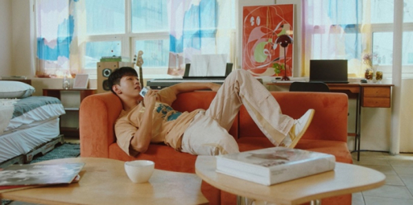 ▲그레이(사진 = AOMG 제공)