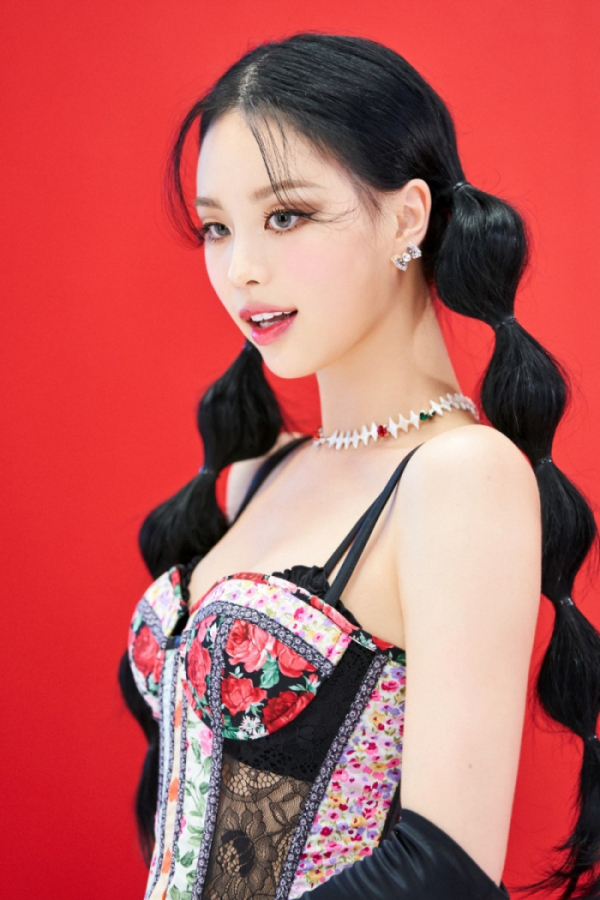 ▲유하(사진 = 유니버설뮤직 제공)