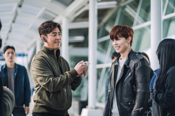 ▲‘더 로드 : 1의 비극’(사진제공=tvN)