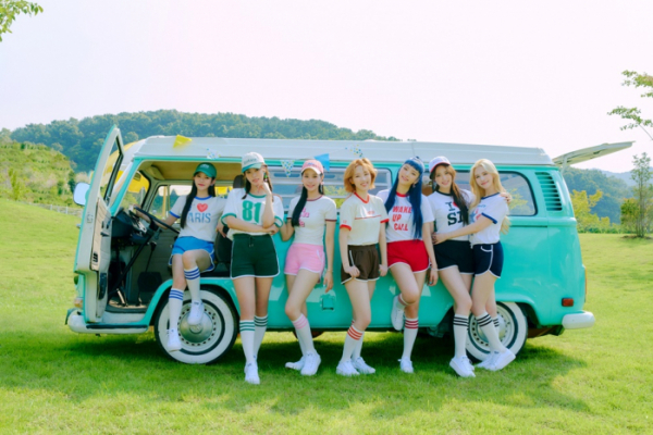 ▲위클리(Weeekly)(사진제공=플레이엠엔터테인먼트)