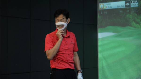 ▲‘와이프 카드 쓰는 남자’(사진제공=tvN)