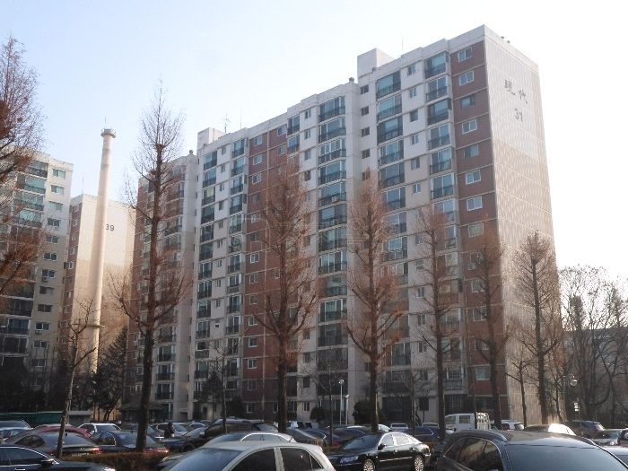 ▲서울 송파구 오금동 43 현대. (사진 제공=지지옥션)