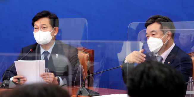 ▲더불어민주당 송영길 대표가 15일 서울 여의도 국회에서 열린 최고위원회의에서 발언하고 있다.  (연합뉴스)